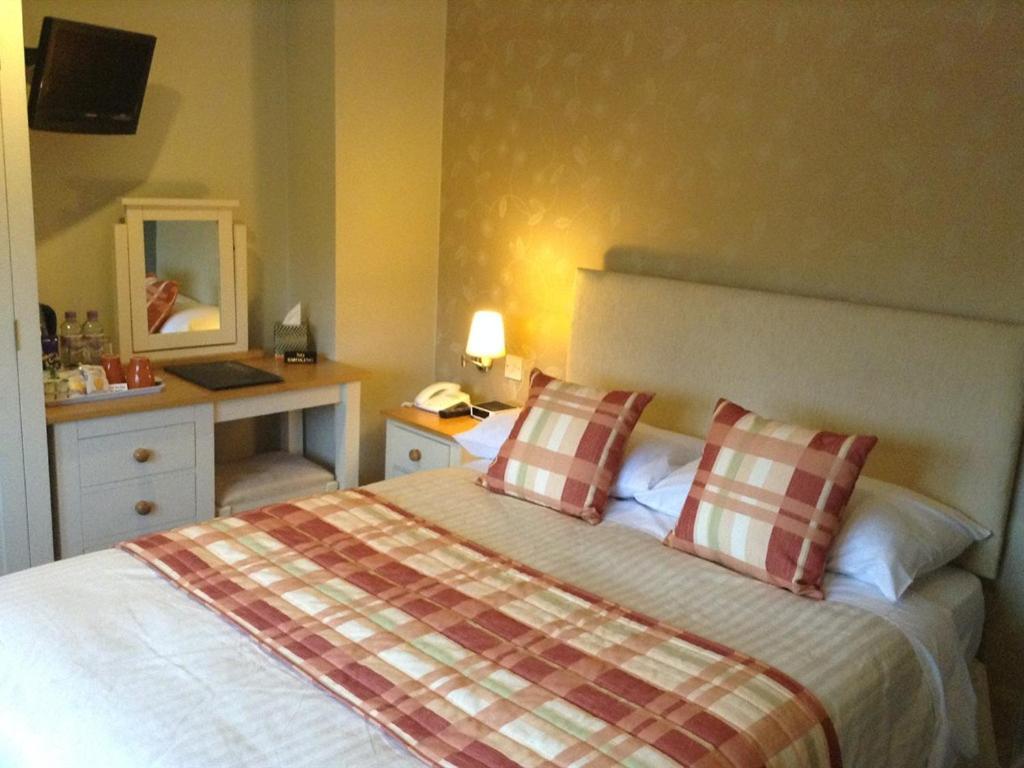 Marsham Arms Inn Hevingham Room photo